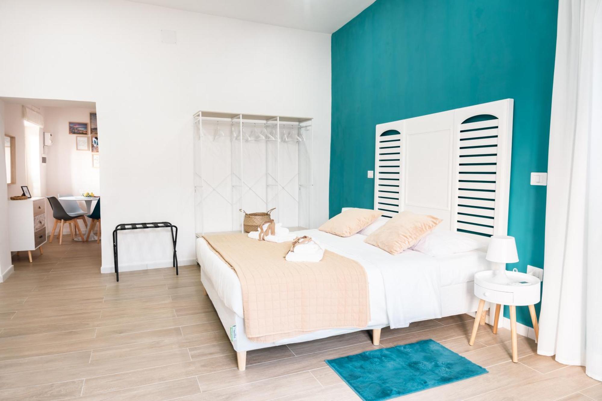 A' Finestrella A Materdei Apartment *