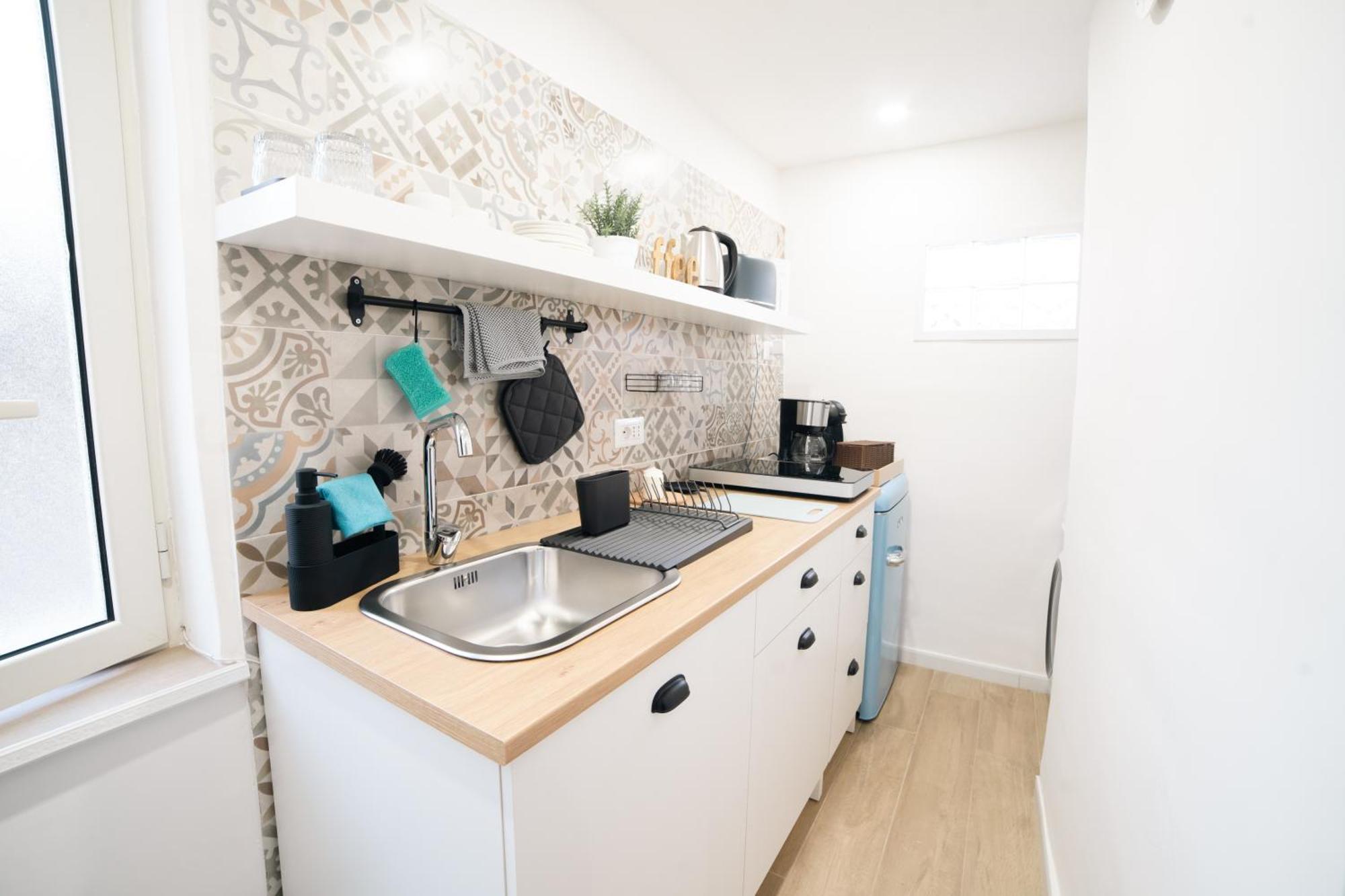 Apartment A' Finestrella A Materdei Naples