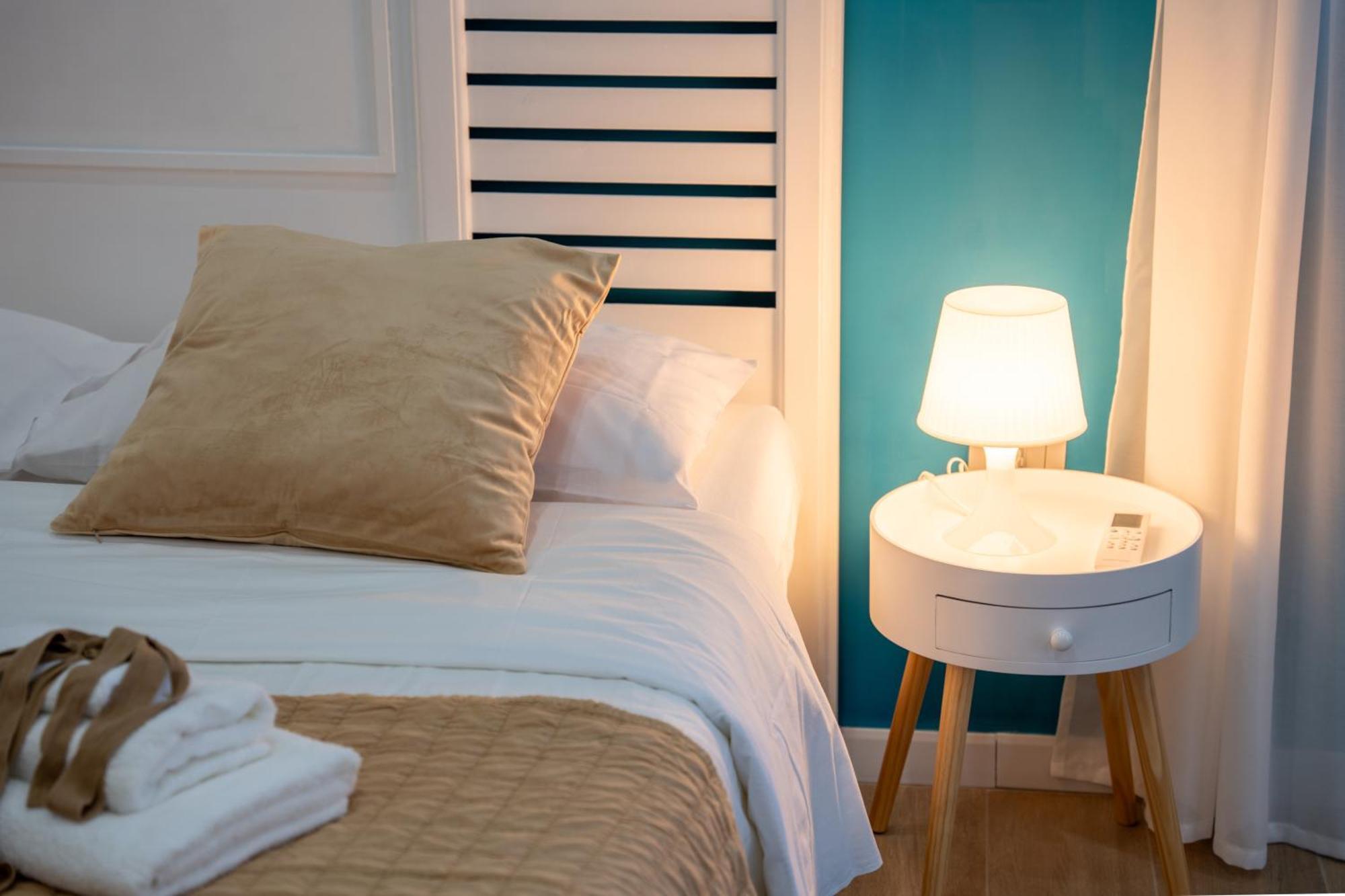 A' Finestrella A Materdei Apartment Naples